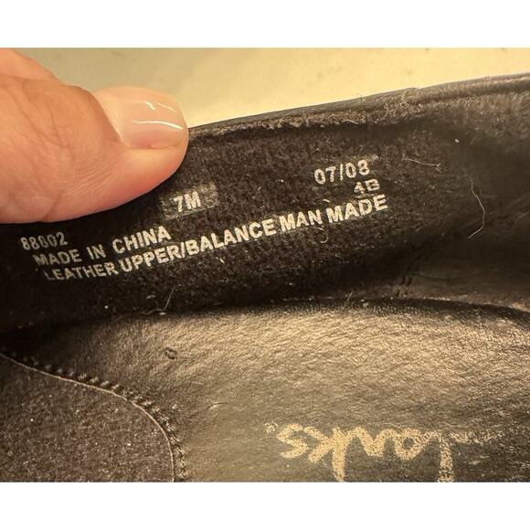 Clarks Women's Slip-On Size 7 M US Black - Picture 4 of 7